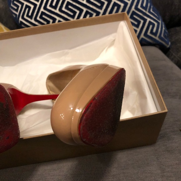 Simple Louboutin 100 - Picture 2 of 9